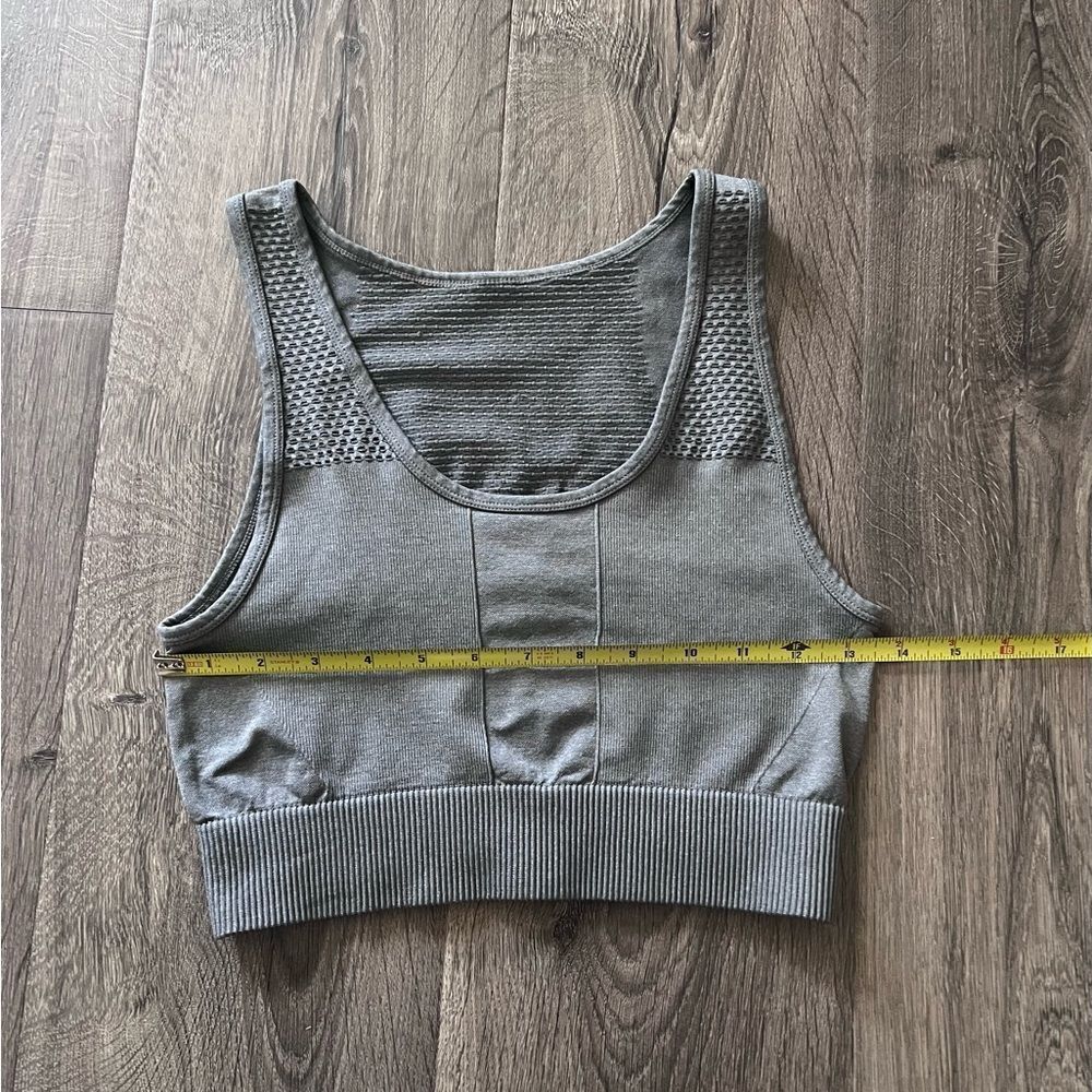 Fabletics Musetta Seamless Sports Bra - Picture 5 of 5